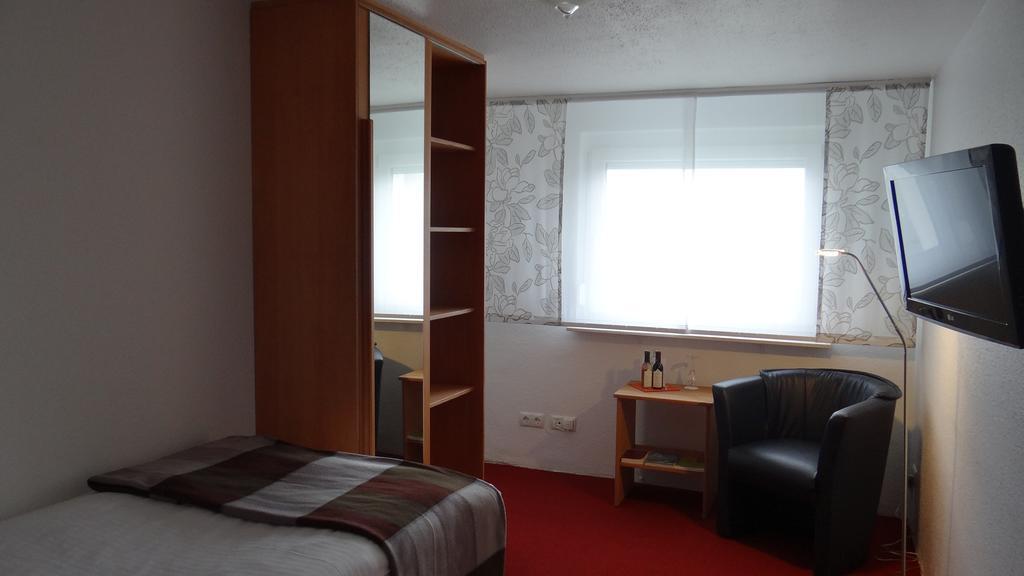 Hotel Elysee Seligenstadt Habitación foto